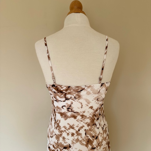 DISSH TIE DYE DRESS - Picture 5 of 9